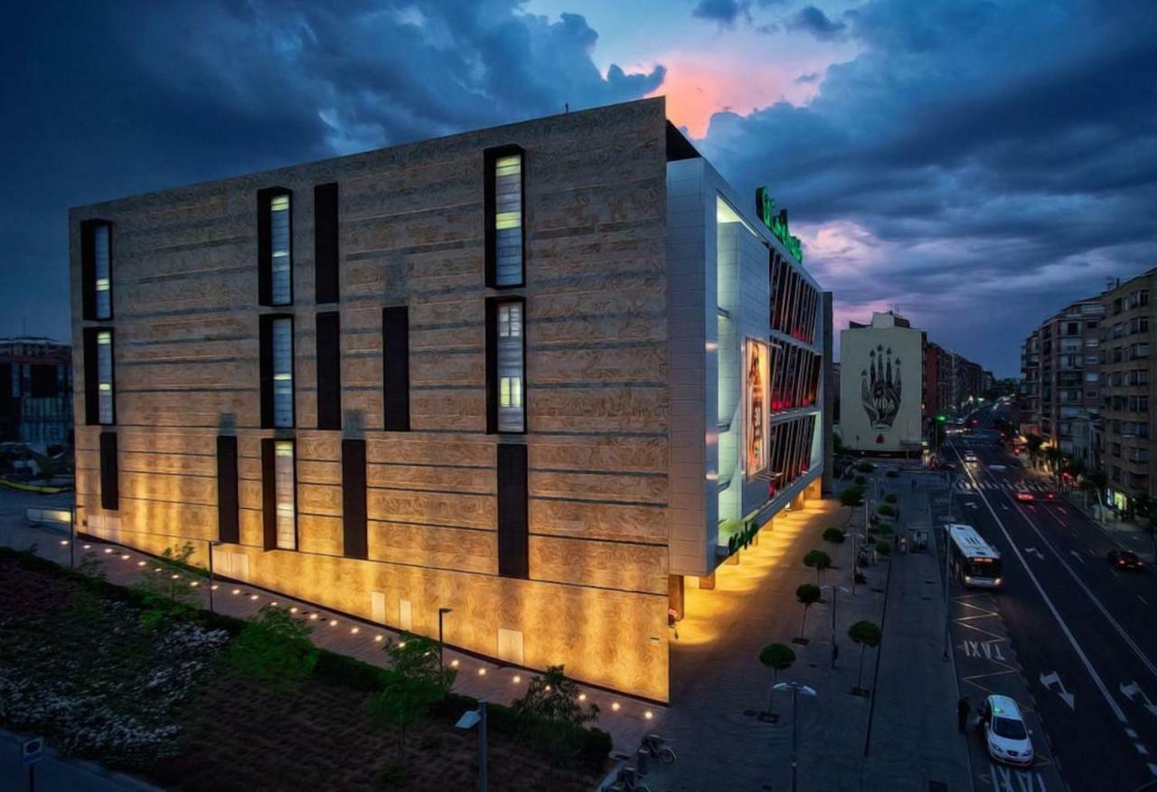 Apartamento Espacioso Frente Al Corte Ingles Con Plaza De Garaje Gratis - Vu75 Salamanca Exterior foto